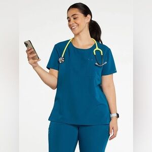 Dolan Chelsea Crew Neck Scrub Top